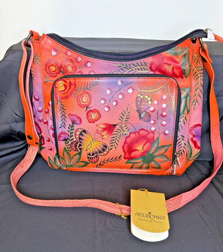 Anuschka hand painted - hand, leather